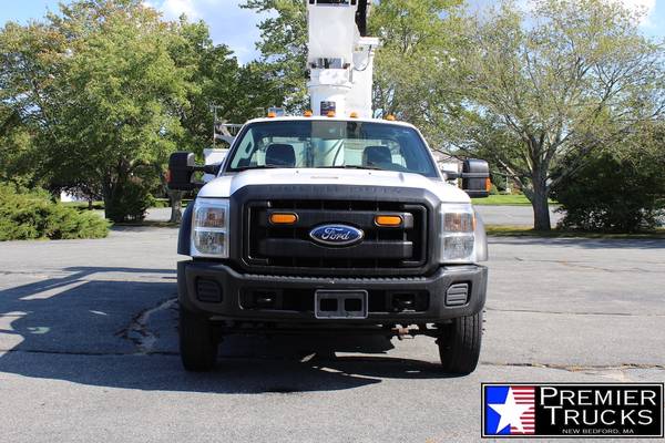 2012 Ford F550 35' Altec Articulating Aerial Bucket Truck Utility Serv for sale in New Bedford, MA – photo 12