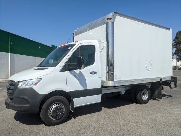 2021 Mercedes-Benz Sprinter 4500 Diesel 12FT Box Truck with Liftgate for sale in Fountain Valley, CA – photo 4