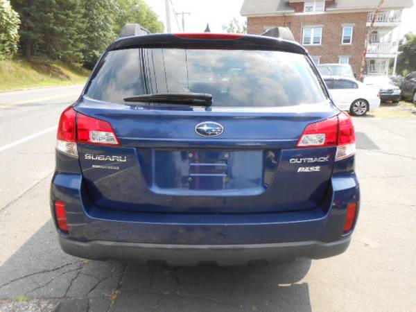 2011 Subaru Outback 2.5i Limited Wagon 1 Owner Excellent Condition!... for sale in Seymour, CT – photo 8