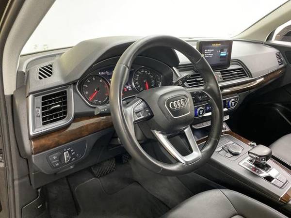 2020 Audi Q5 AWD All Wheel Drive Premium 45 TFSI quattro SUV - cars for sale in Portland, OR – photo 2