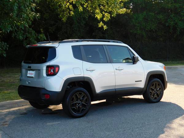 2018 *Jeep* *Renegade* *Upland Edition 4x4* GRAY for sale in Fayetteville, AR – photo 3
