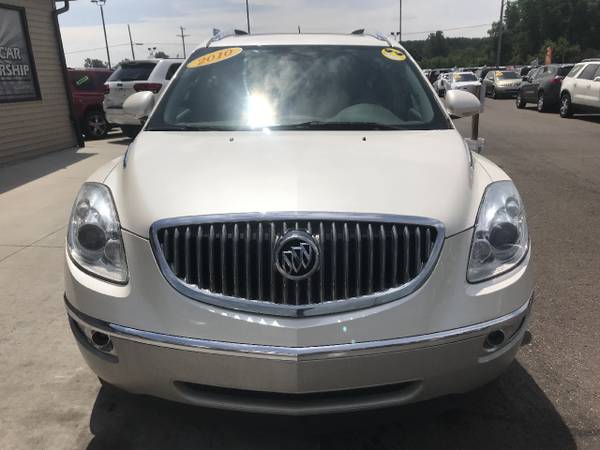 SHARP!! 2010 Buick Enclave FWD 4dr CXL w/2XL for sale in Chesaning, MI – photo 2
