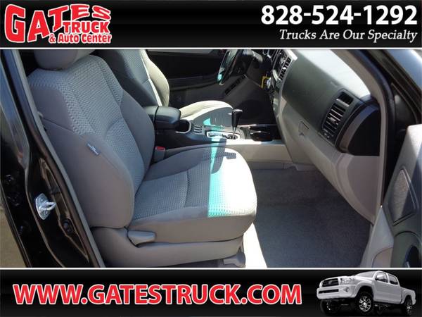 2007 Toyota 4Runner SR5 4WD V6 3rd Row Seat *Gray* for sale in Franklin, NC – photo 12