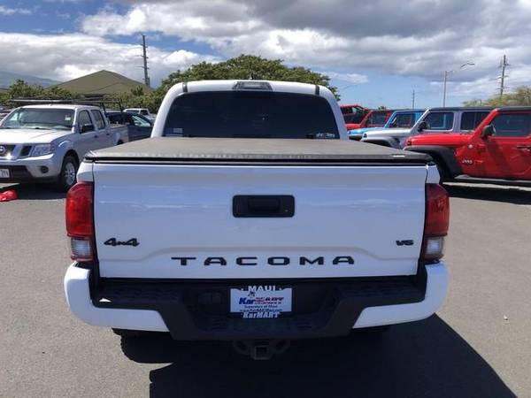 2018 Toyota Tacoma SR5 WE TAKE TRADES!! - cars & trucks - by dealer... for sale in Kihei, HI – photo 4