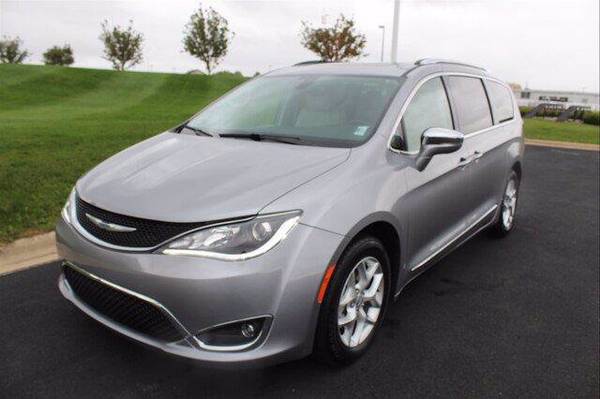 2020 Chrysler Pacifica Limited - cars & trucks - by dealer - vehicle... for sale in Belle Plaine, MN – photo 7