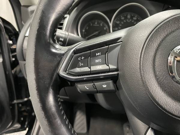 2017 MAZDA Mazda6 Midsize Sedan Heated Leather Seats Bkup for sale in Parma, NY – photo 17