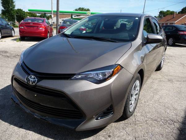 2018 Toyota Corolla LE - cars & trucks - by dealer - vehicle... for sale in milwaukee, WI – photo 8
