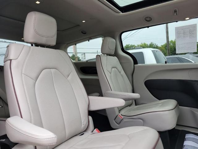 2019 Chrysler Pacifica Limited for sale in Fairless Hills, PA – photo 13