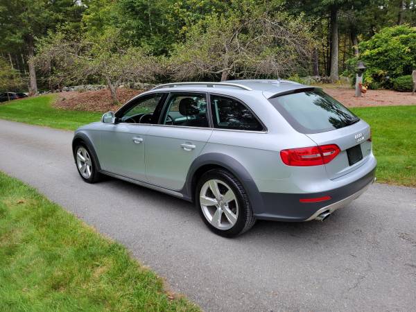2013 Audi Allroad Premium Plus - One Owner - Low Miles! - cars & for sale in Westford, MA – photo 3
