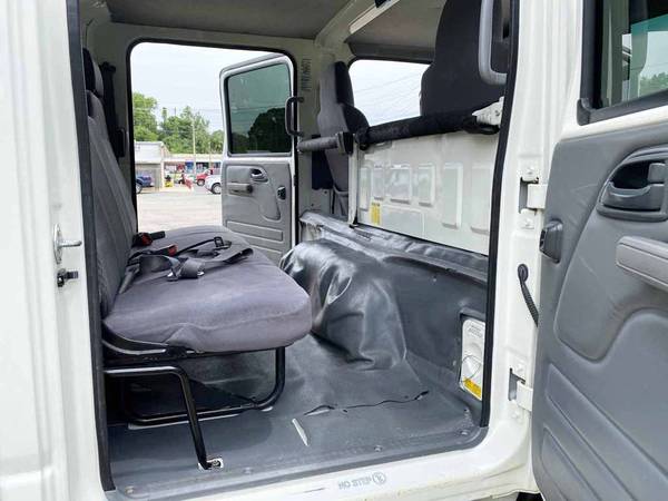2015 Isuzu NPR-HD Crew Cab Box Truck - - by dealer for sale in Palatka, PA – photo 17