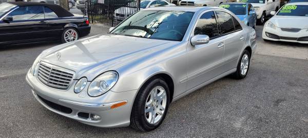 2006 Mercedes-Benz E350 4MATIC - AWD - - by dealer for sale in TAMPA, FL – photo 4