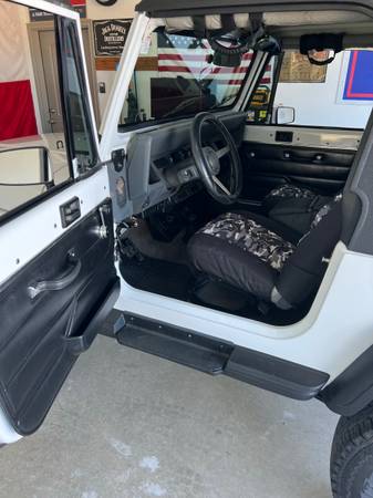 1989 Jeep Wrangler YJ 4X4 Islander for sale in Paradise, TX – photo 4
