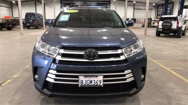 2019 Toyota Highlander XLE - - by dealer - vehicle for sale in Fresno, CA – photo 9