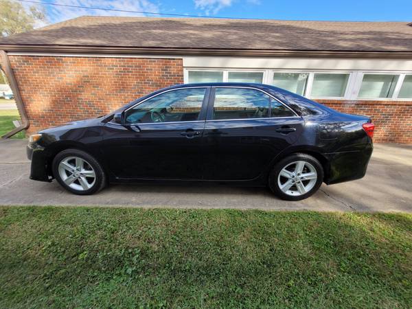 2012 Toyota Camry SE, 2 5 liter 4 cylinder - - by for sale in Springfield, IL – photo 2