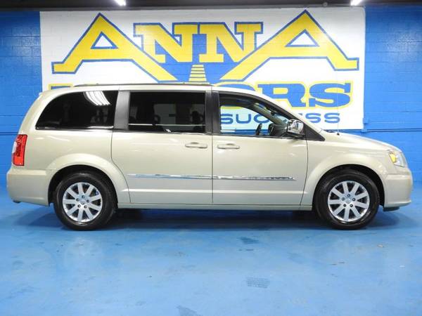 2011 CHRYSLER TOWN&COUNTRY TOURING L,PRICED TO SELL TODAY-STOP BY NOW for sale in Detroit, MI – photo 7