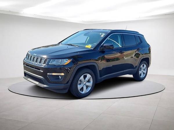 2018 Jeep Compass Latitude 2WD - - by dealer - vehicle for sale in Clayton, NC – photo 5
