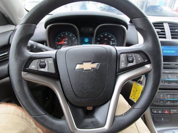2013 Chevrolet Chevy Malibu Ls - - by dealer - vehicle for sale in Sullivan, MO – photo 17