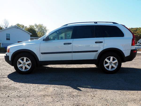 2005 Volvo XC90 Fully Loaded Leather Moonroof 173K Super Clean for sale in Warwick, RI – photo 6