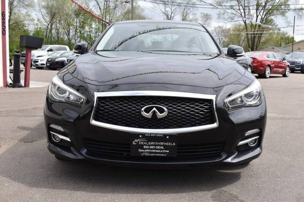2015 Infiniti Q50 AWD! SUPER CLEAN! (Guaranteed Approval! - cars for sale in Inver Grove Heights, MN – photo 2
