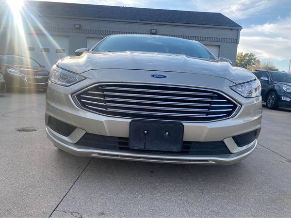 2018 Ford Fusion SE - - by dealer - vehicle automotive for sale in Lincoln, NE – photo 4