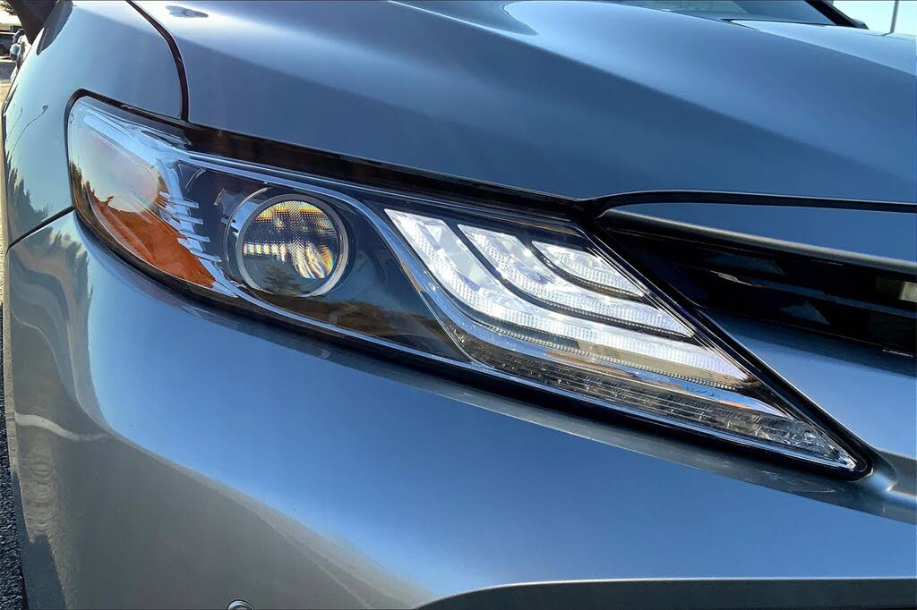 2020 Toyota Camry Hybrid XLE FWD for sale in KANSAS CITY, KS – photo 28