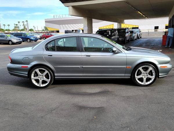 2006 Jaguar X-Type 4dr Sdn 3 0L FREE CARFAX ON EVERY VEHICLE - cars for sale in Glendale, AZ – photo 2