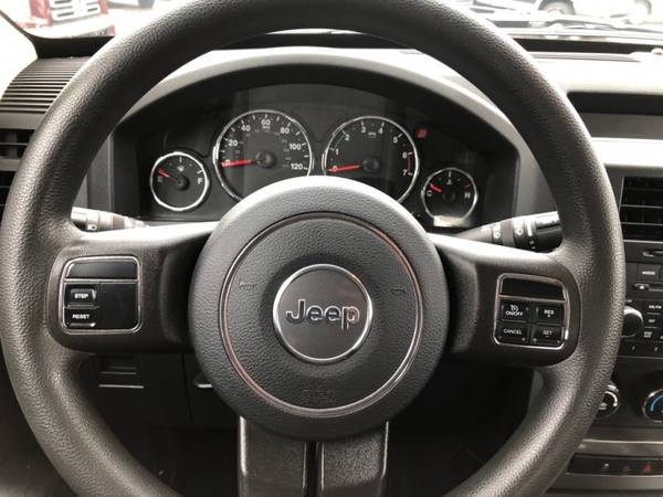 2011 JEEP LIBERTY 4X4 SPORT - cars & trucks - by dealer - vehicle... for sale in North Canton, OH – photo 9