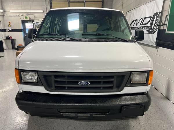 2004 Ford E150 Cargo Van - - by dealer - vehicle for sale in Villa Park, IL – photo 3