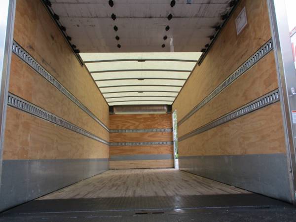 2014 Freightliner M2 106 Medium Duty 24 FOOT BOX TRUCK, CUMMINGS for sale in south amboy, LA – photo 5