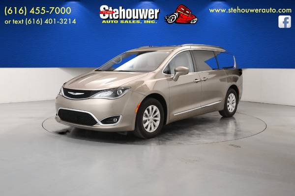 2017 Chrysler Pacifica TOURING L for sale in Grand Rapids, MI – photo 7