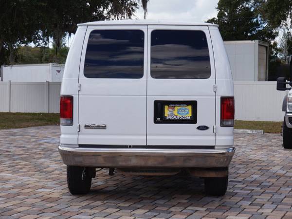 2006 Ford E-350 11 Passenger Van Oxford White Clea - cars & for sale in Bradenton, FL – photo 6