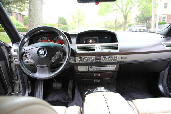 2006 BMW 760I SPORT V12 RARE CAR MINT LOADED WE DO FINANCE TRADES for sale in Brooklyn, NY – photo 15