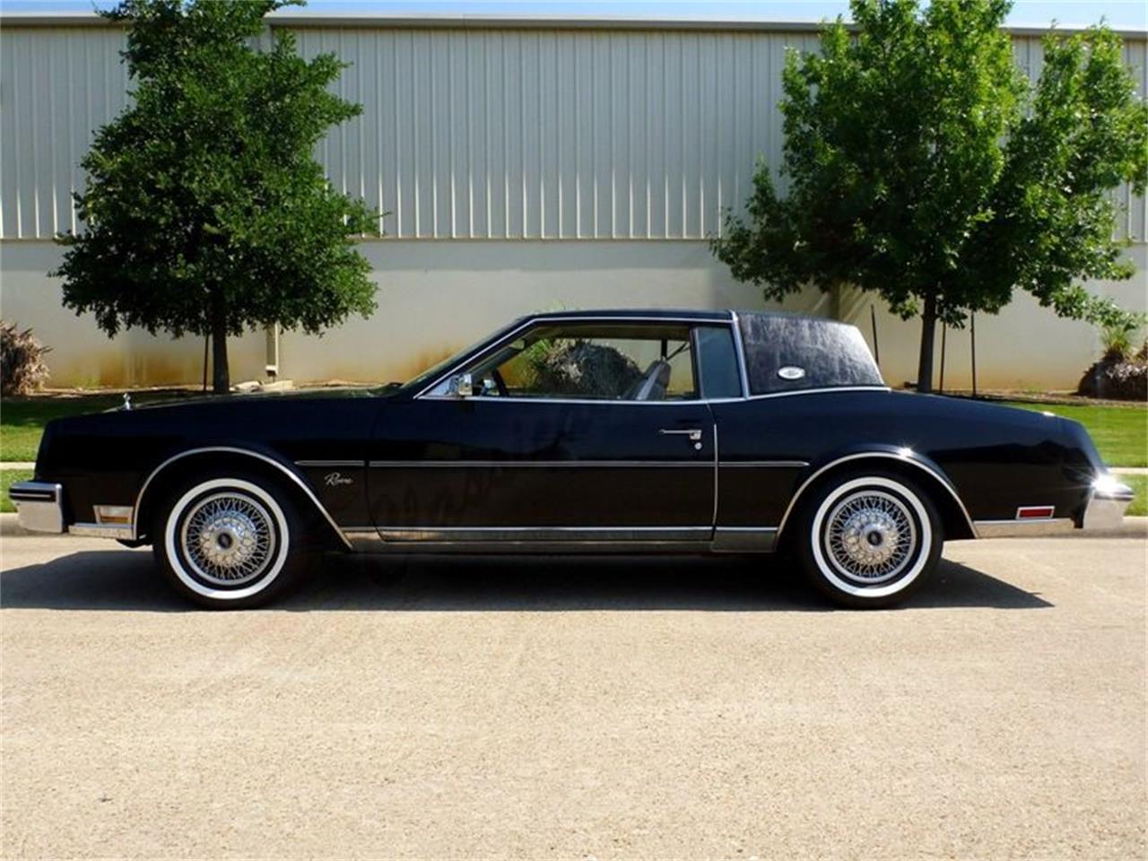1984 Buick Riviera for sale in Arlington, TX – photo 2