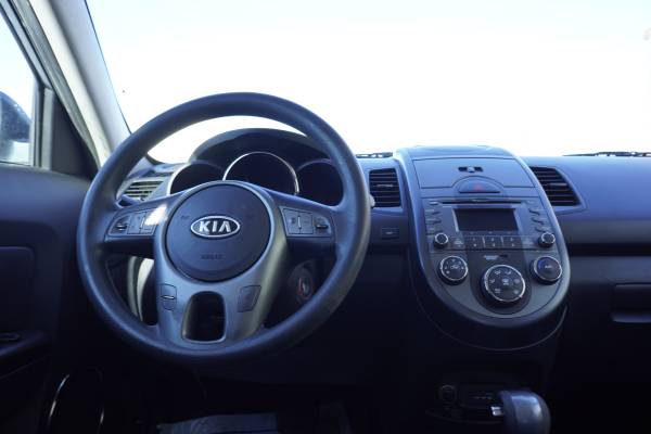 2011 Kia Soul GREAT DEAL - - by dealer - vehicle for sale in Forest Lake, MN – photo 8