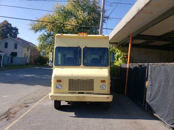 1998 Chevy P30 Utility Van for sale in Troy, NY – photo 2