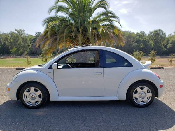 *** 2001 Volkswagen New Beetle GLS Hatchback - 5 Speed! *** for sale in Sonoma, CA – photo 3