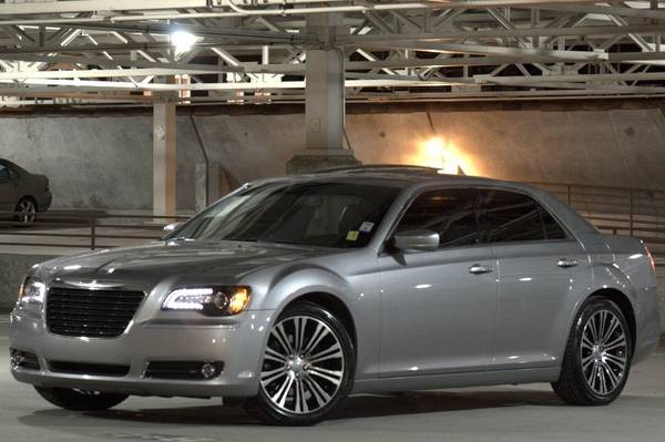2013 Chrysler 300 4dr Sdn 300S RWD with Rearview auto-dimming mirror... for sale in Santa Clara, CA – photo 3