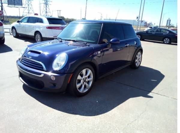 2006 MINI Cooper Hardtop 2dr Cpe S Manual shift, 4500 Cash Cash /... for sale in Fort Worth, TX – photo 3