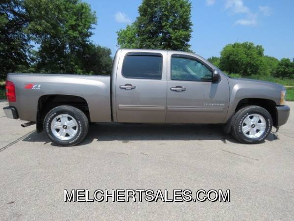 2013 CHEVROLET 1500 CREW LTZ Z71 GAS AUTO 4WD BOSE HEATED LEATHER... for sale in Neenah, WI – photo 3