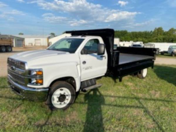 12 used box trucks, flatbeds, dumps new chevy medium for sale in Other, KS – photo 21