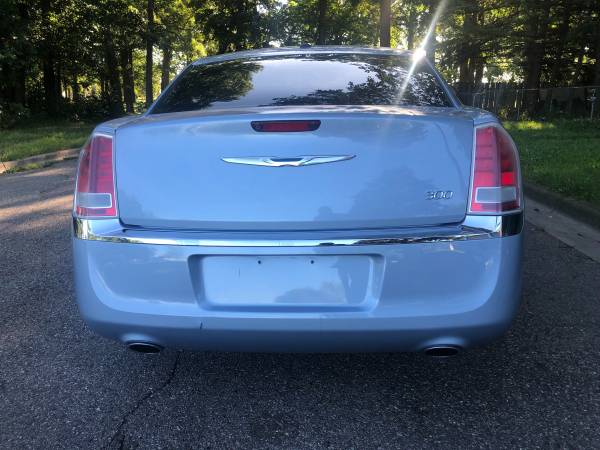 2012 Chrysler 300 for sale in Pontiac, MI – photo 6