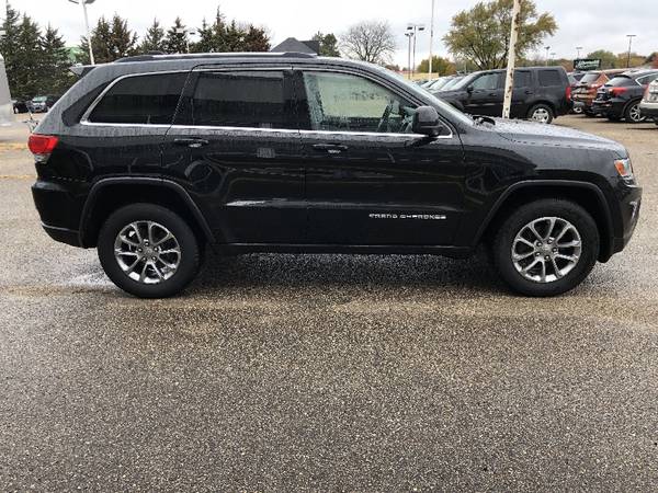 2014 Jeep Grand Cherokee Laredo 4WD - cars & trucks - by dealer -... for sale in Middleton, WI – photo 4