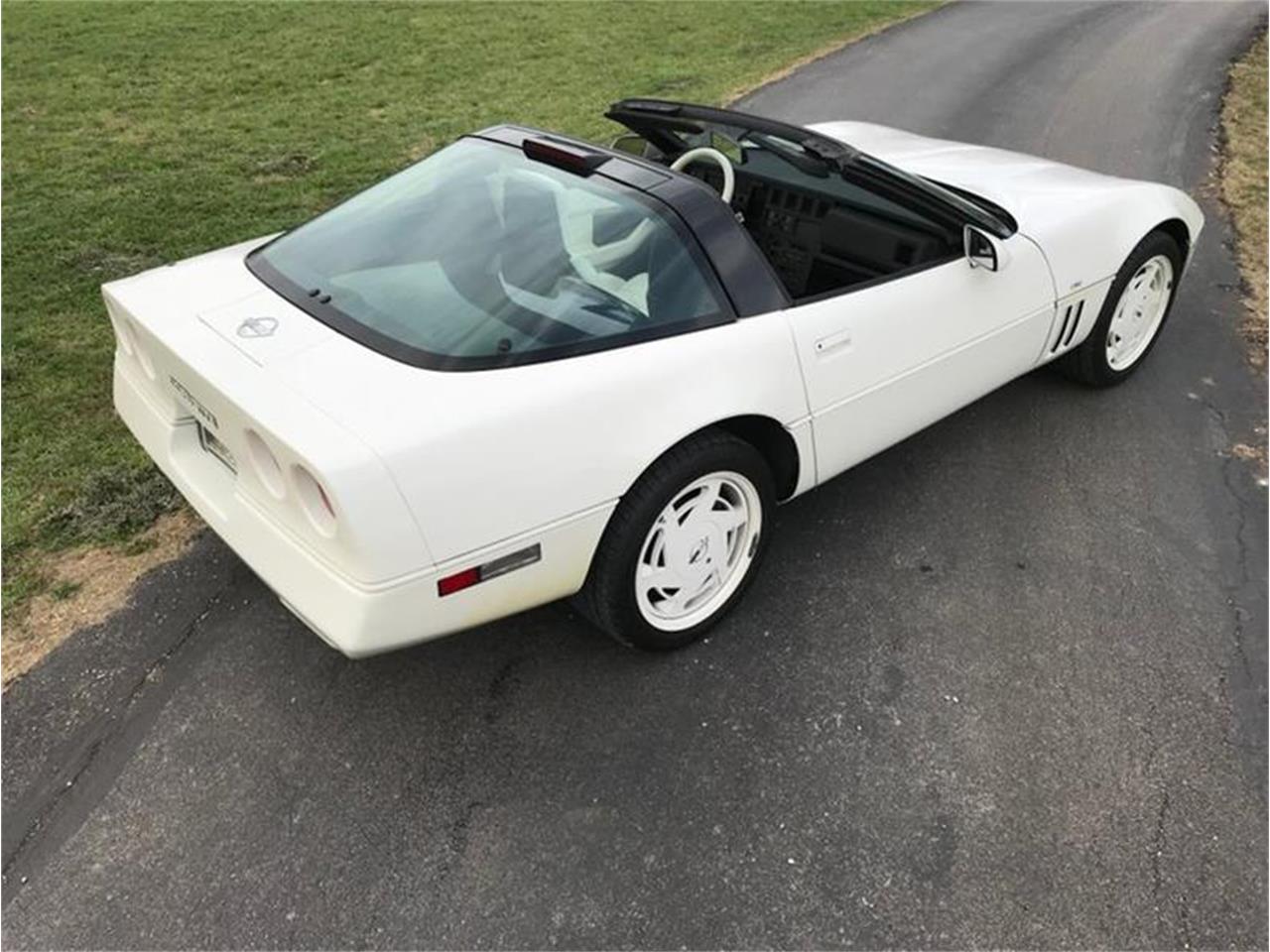 1988 Chevrolet Corvette for sale in Fredericksburg, TX – photo 27