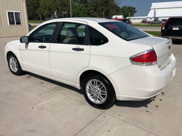 2009 FORD FOCUS SE*NEW TIRES*ONLY 76K MILES*NICE RIDE*GREAT MPG'S!! for sale in Glidden, IA – photo 6
