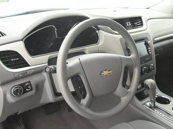 2016 Chevy Chevrolet Traverse LS Sport Utility 4D suv White - FINANCE for sale in Fort Wayne, IN – photo 2