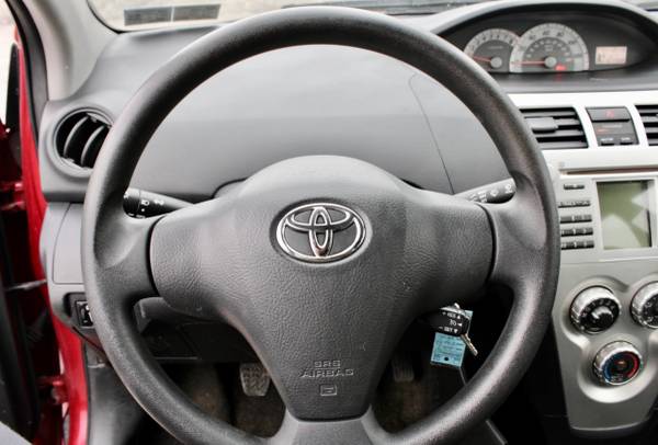 2007 Toyota Yaris Manual/Stick shift LOW MILES for sale in Camby, IN – photo 15