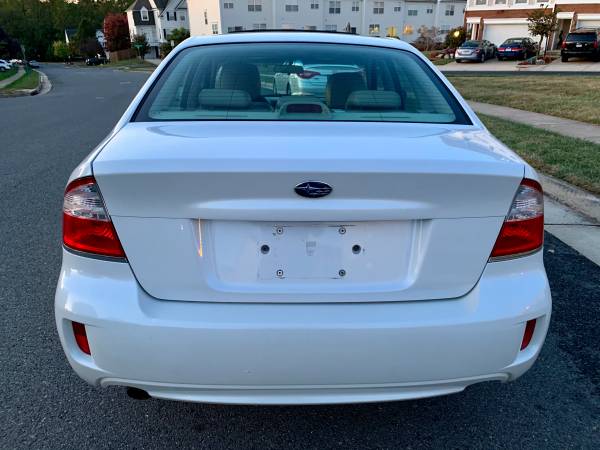 2008 Subaru Legacy 2.5i limited with 147k Clean Record and clean title for sale in MANASSAS, District Of Columbia – photo 7