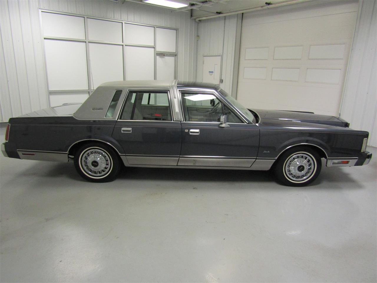 1985 Lincoln Town Car for sale in Christiansburg, VA – photo 10
