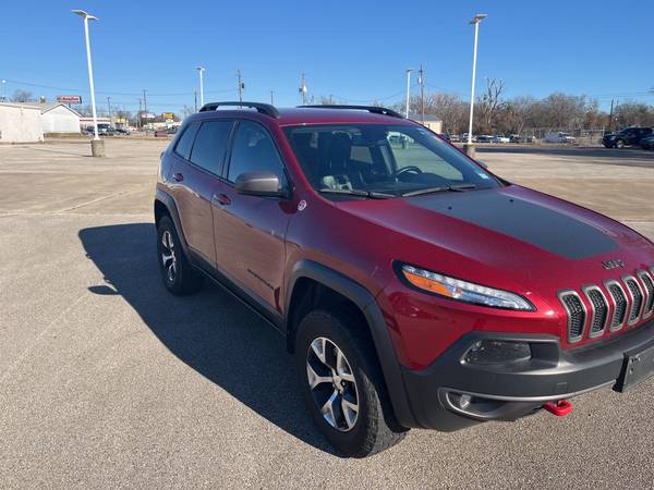 2016 Jeep Cherokee Trailhawk - - by dealer - vehicle for sale in Gilmer, TX