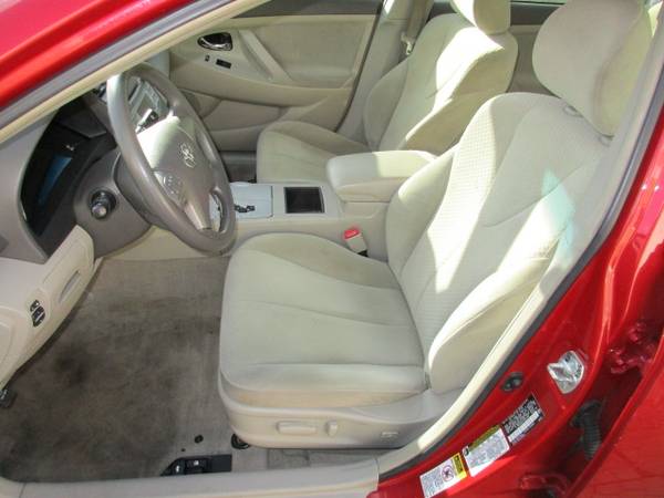 2007 Toyota Camry LE - cars & trucks - by dealer - vehicle... for sale in Fort Collins, CO – photo 4